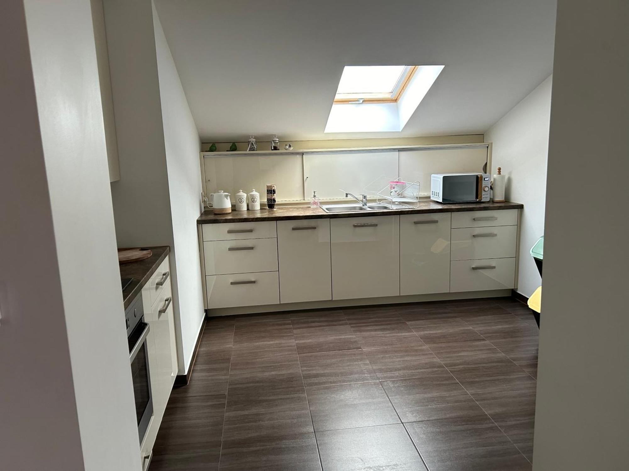 Bobrzanska - 4 Bedrooms Sypialnie Apartment *
