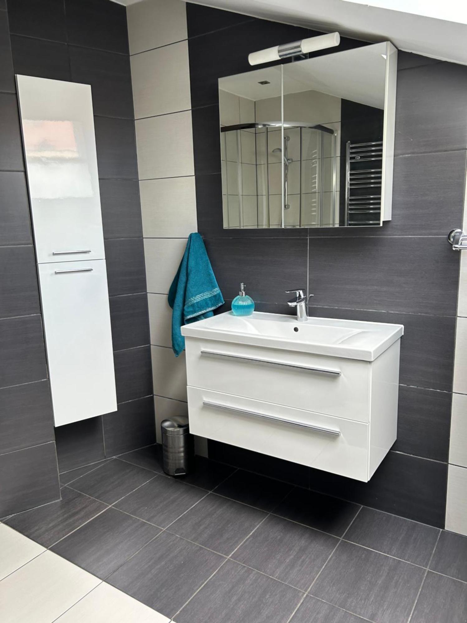 Bobrzanska - 4 Bedrooms Sypialnie Swidnica (Lower Silesia)