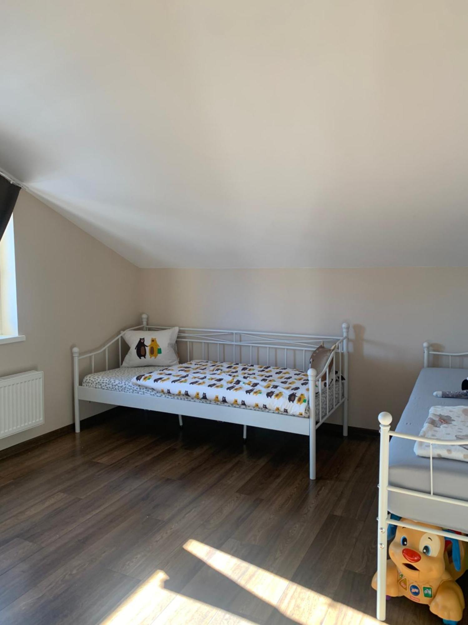 Bobrzanska - 4 Bedrooms Sypialnie Apartment